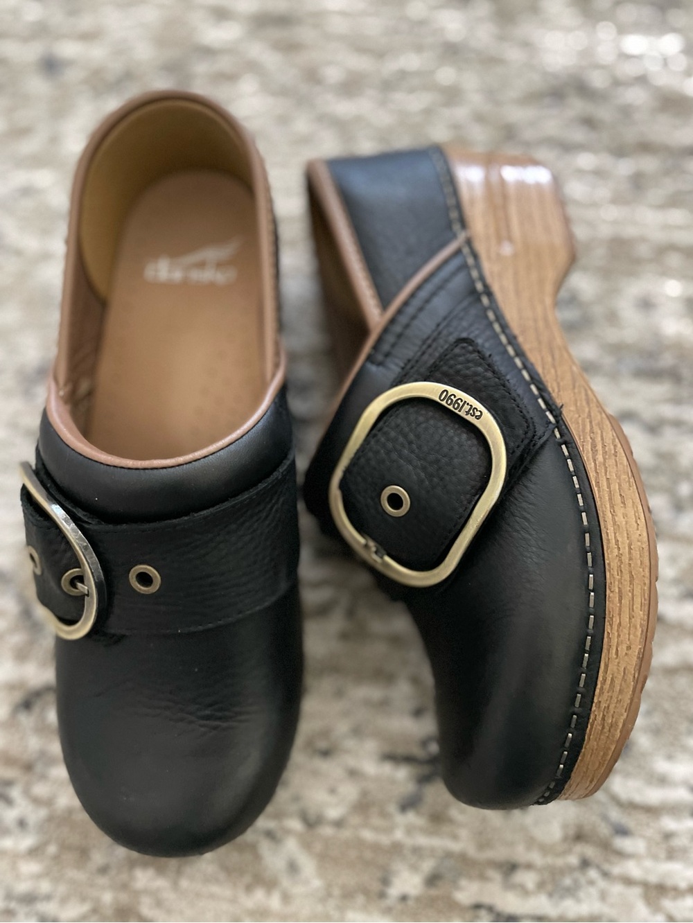 Dansko Pearson Pro Big Buckle Clog Black Nappa Leather Slip On - Picture 2 of 8